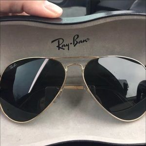 Ray-Ban Aviators 62mm lense